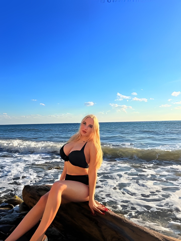 Арнелла привлекальеная девушка из Череповца цена от 2500 руб