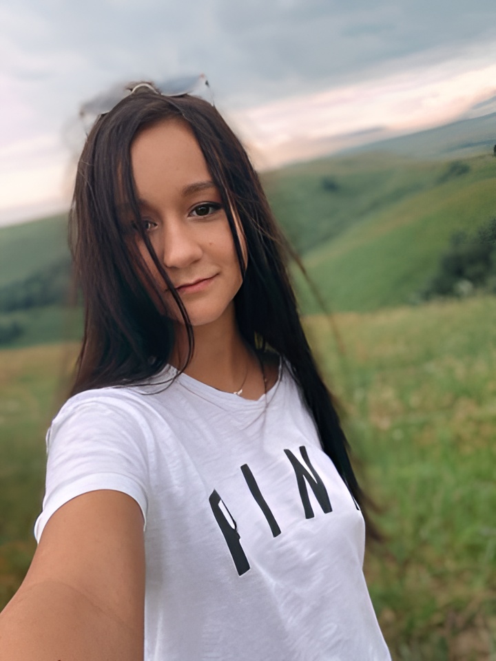 Диана привлекальеная девушка из Череповца цена от 10000 руб