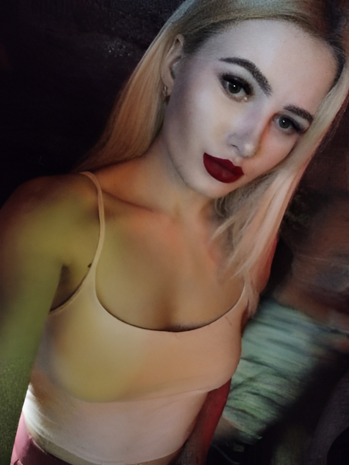 Светлана привлекальеная девушка из Череповца цена от 5000 руб