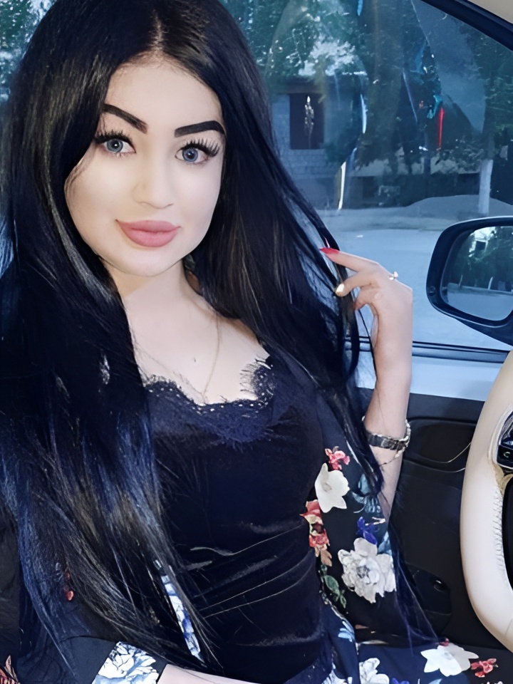 Юлия привлекальеная девушка из Череповца цена от 5000 руб