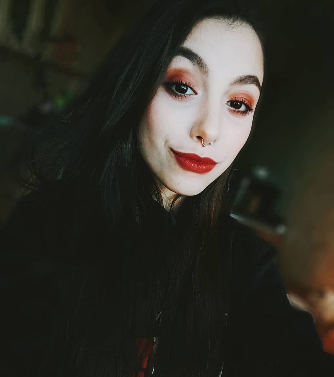 Катька привлекальеная девушка из Череповца цена от 3000 руб