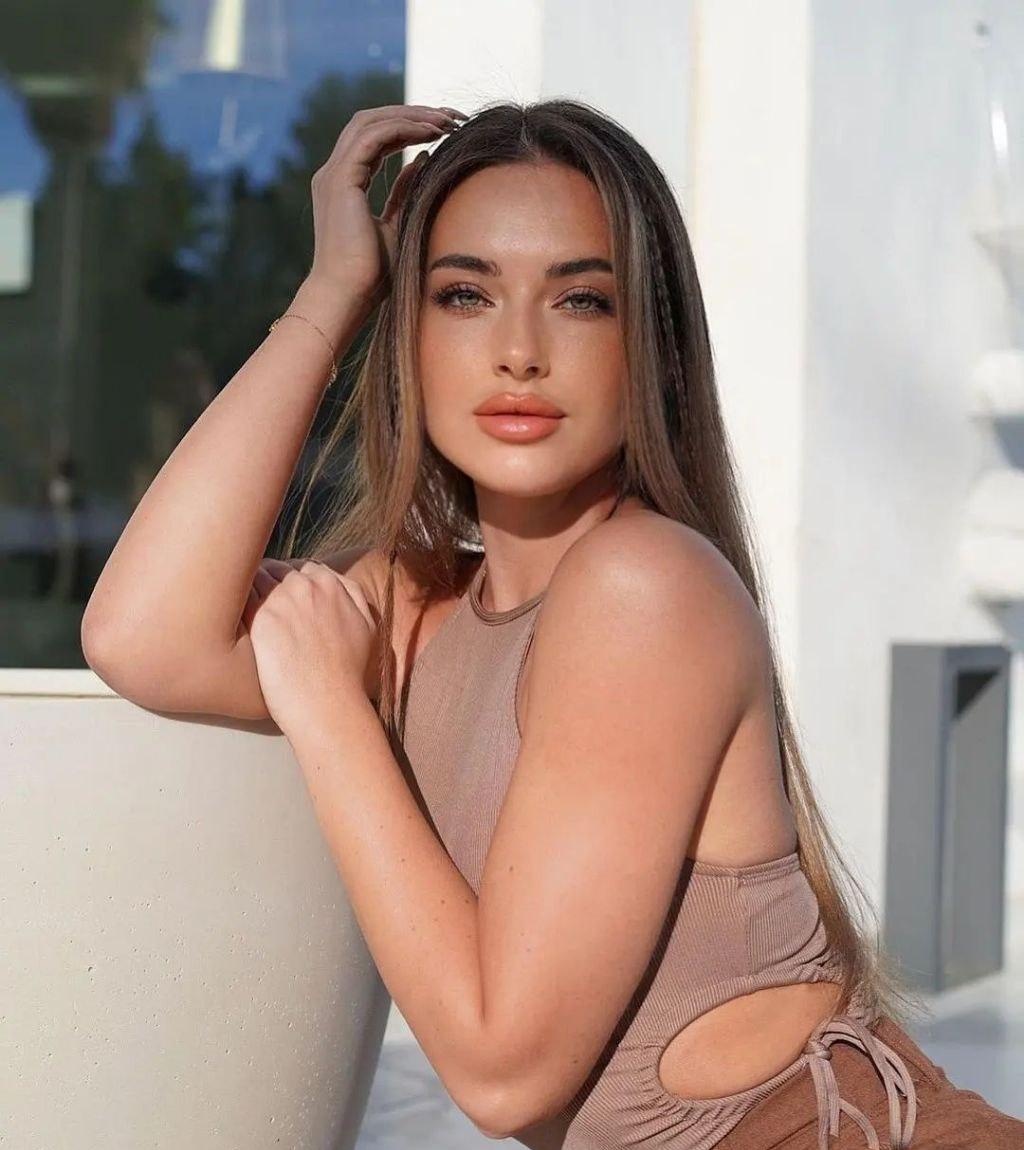 Алла привлекальеная девушка из Череповца цена от 4000 руб