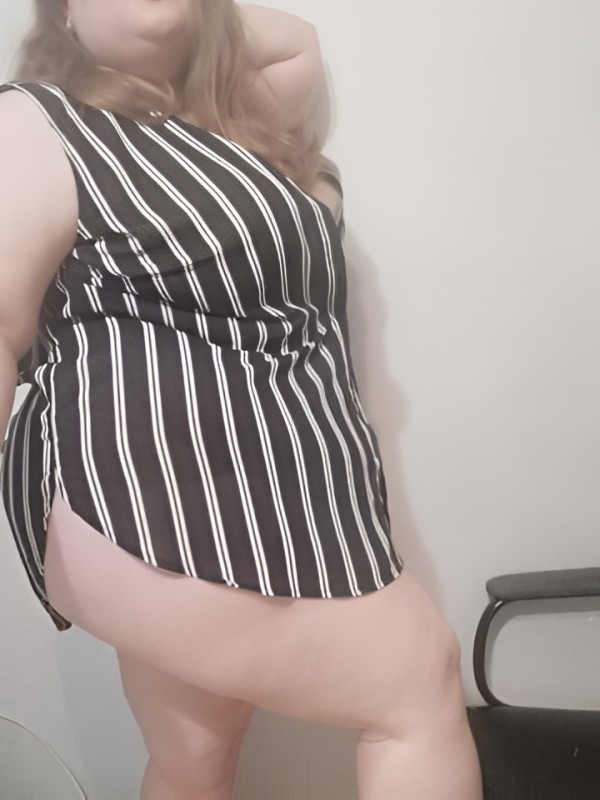 Анюта привлекательная девушка из Череповца цена от 5000 руб