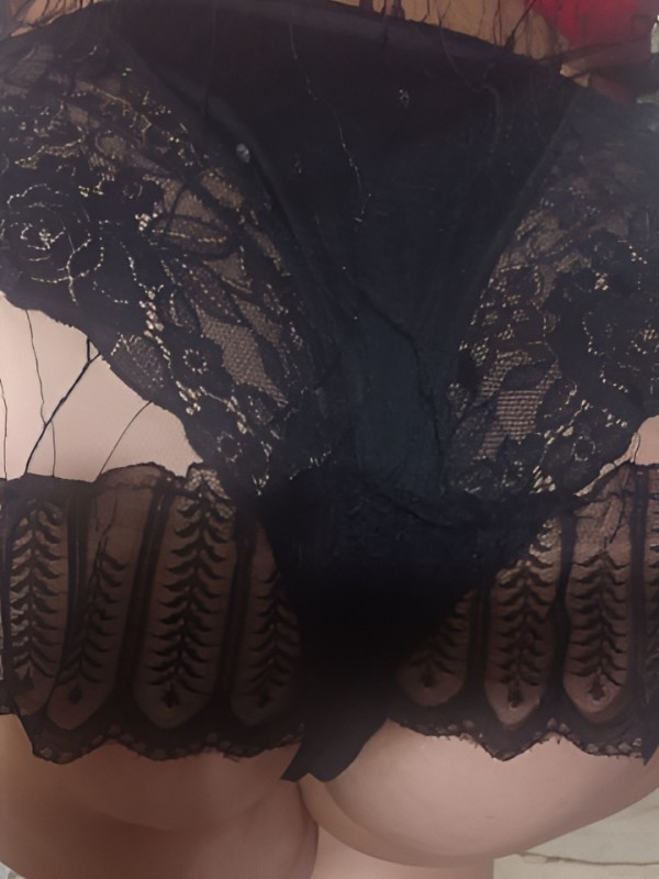 Инна привлекательная девушка из Череповца цена от 1500 руб