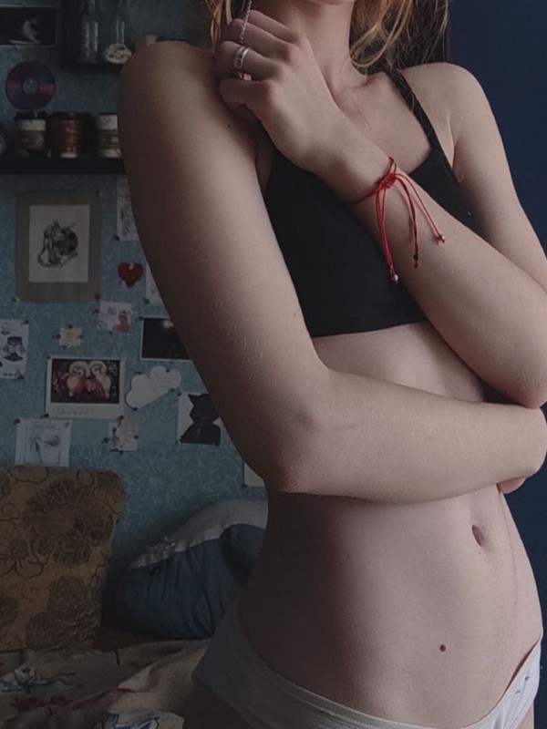 Полина привлекательная девушка из Череповца цена от 3000 руб