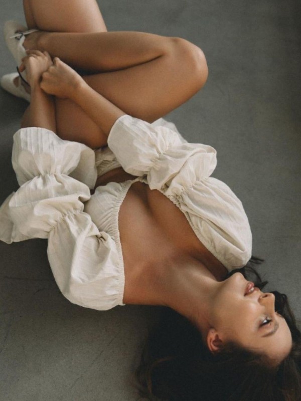 Наталия привлекательная девушка из Череповца цена от 6000 руб